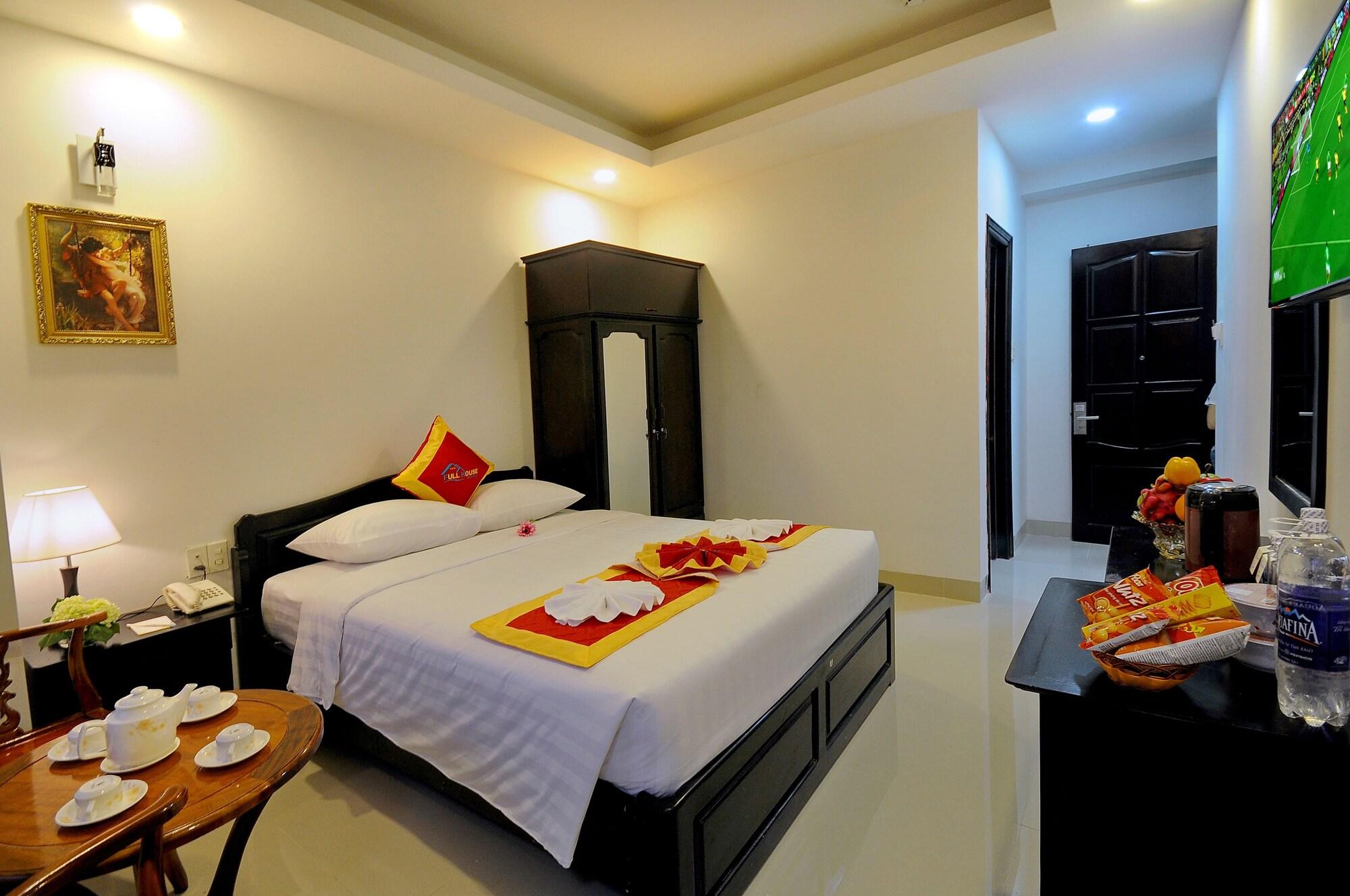 Full House Hotel Nha Trang Exterior photo
