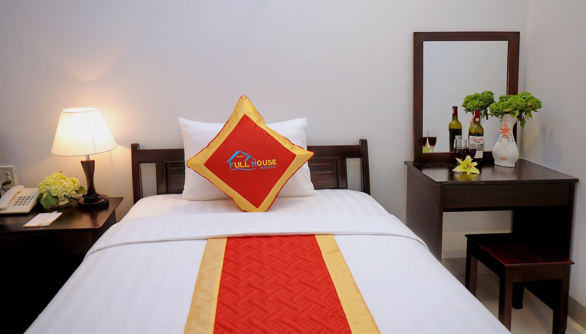 Full House Hotel Nha Trang Exterior photo