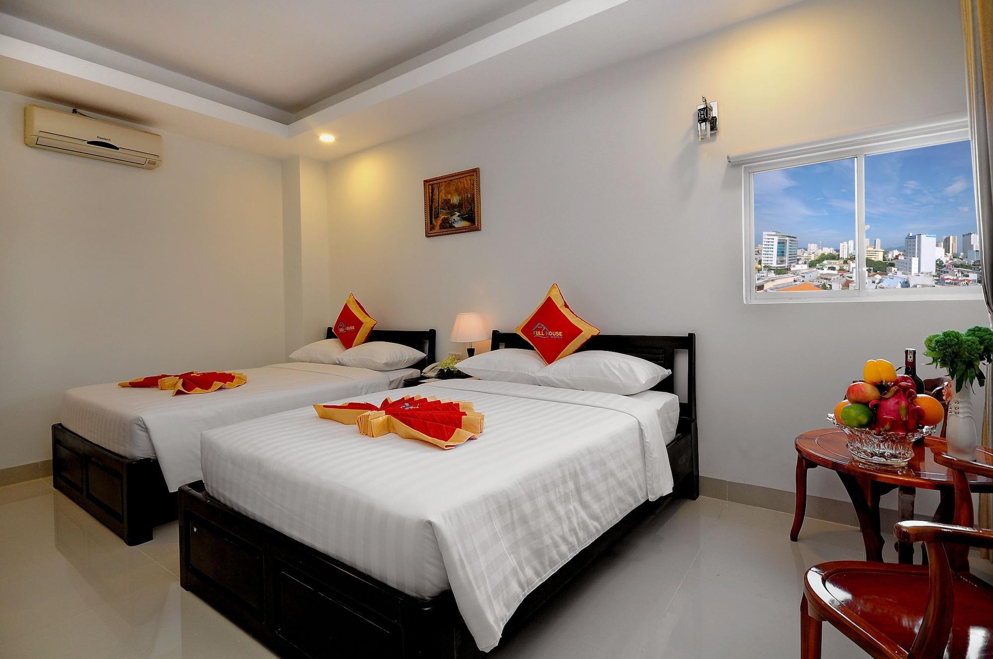 Full House Hotel Nha Trang Exterior photo