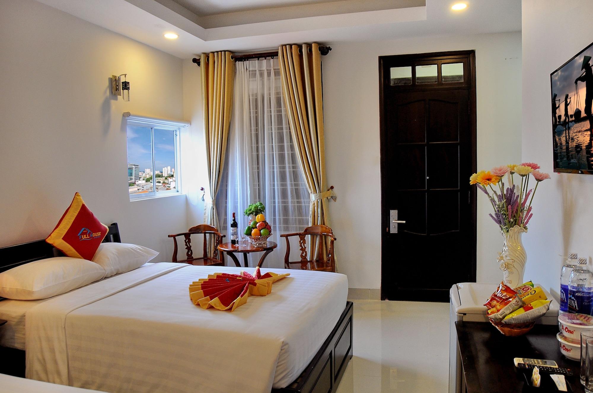 Full House Hotel Nha Trang Exterior photo
