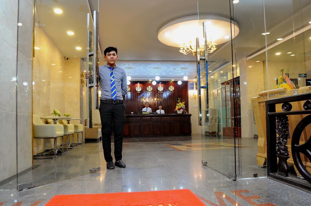 Full House Hotel Nha Trang Exterior photo