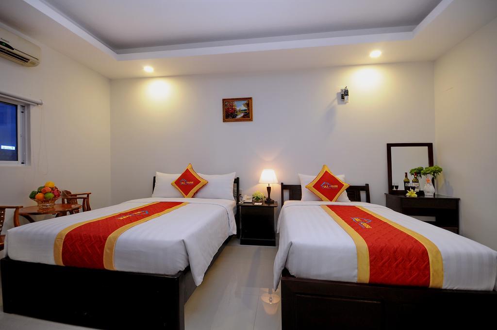 Full House Hotel Nha Trang Exterior photo